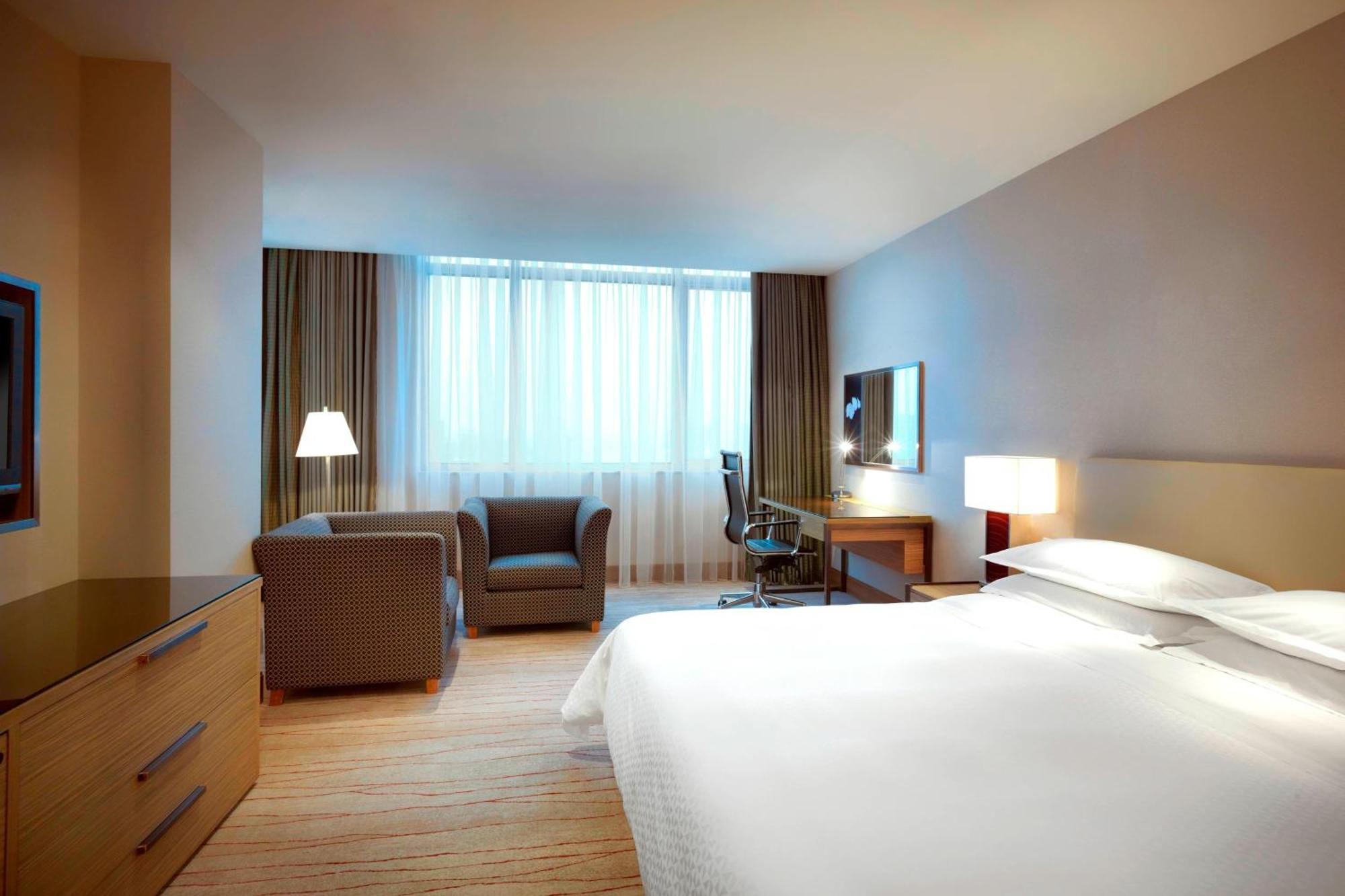 Four Points By Sheraton Shanghai, Daning Екстериор снимка