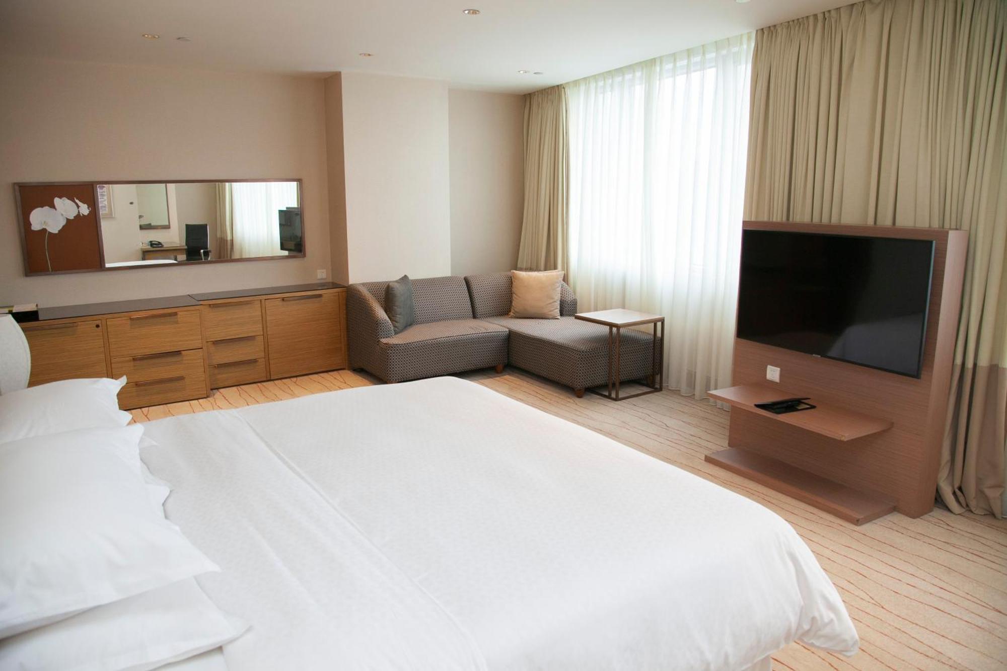 Four Points By Sheraton Shanghai, Daning Екстериор снимка