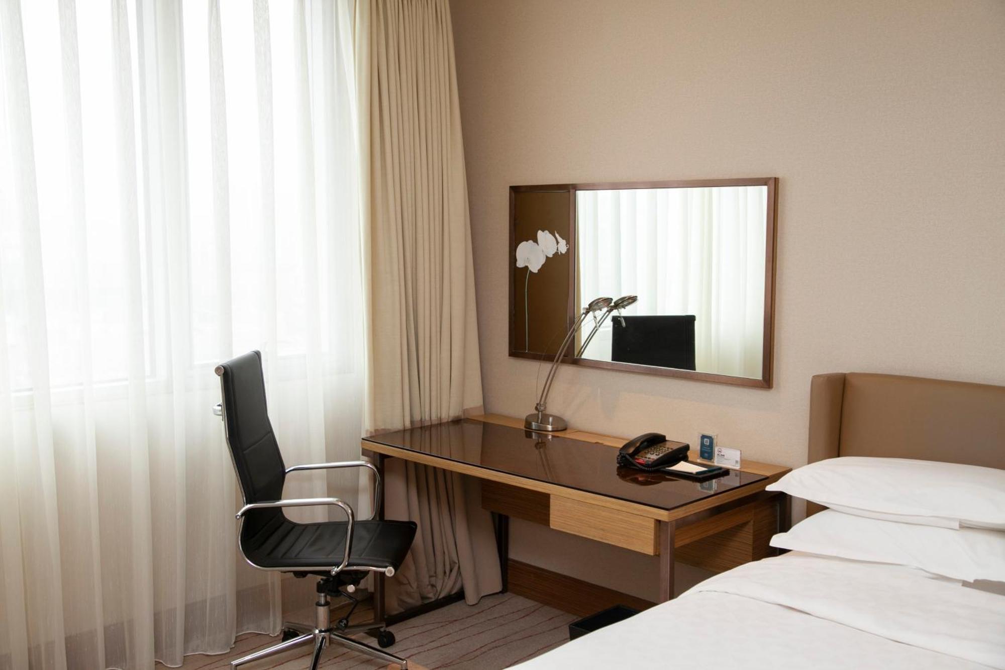 Four Points By Sheraton Shanghai, Daning Екстериор снимка
